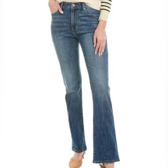 Cabi Fifth Avenue Bootcut High Rise Jeans - Size 6 - Picture 1 of 8